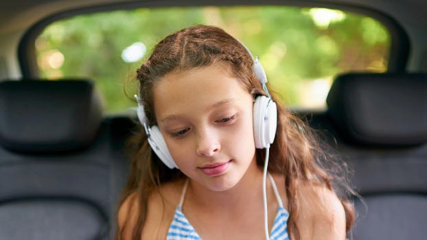 5 Summer Road Trip Activities - Audiobooks
