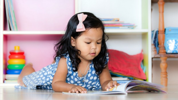 preschoolers reading